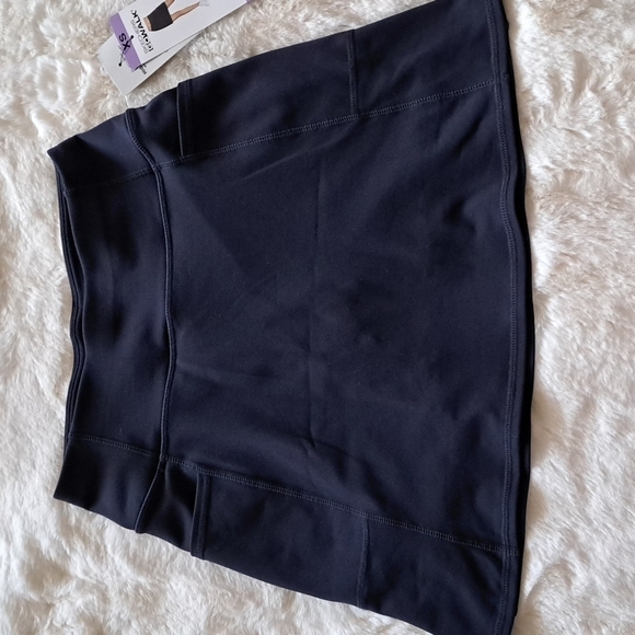 SKECHERS GO WALK Skirt Hi Waist Breathable NAVY with pockets & under sh… - Picture 3 of 11